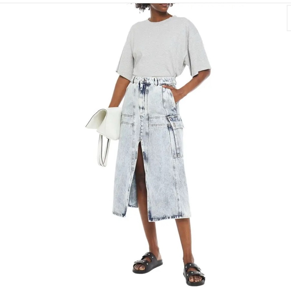 MAISON MARGIELA
Acid-Wash Denim Midi Skirt